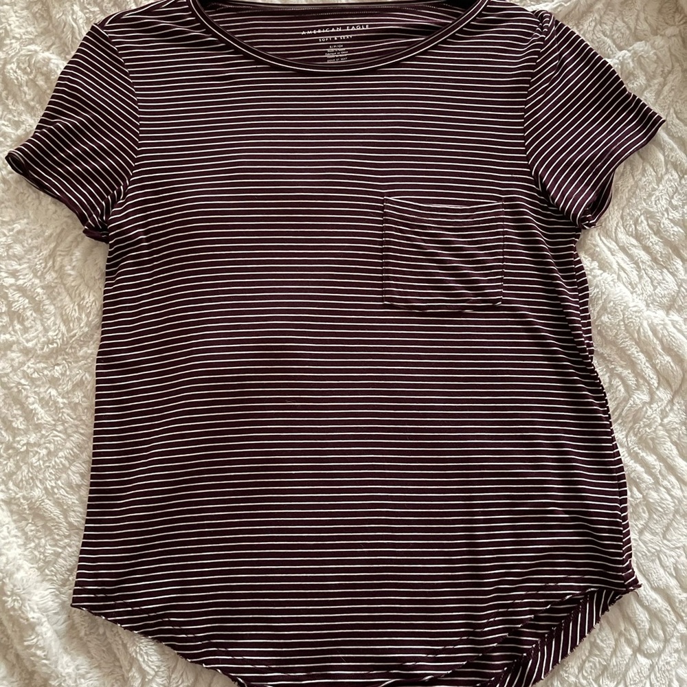 Super Soft Maroon and White Striped Tee!🤍